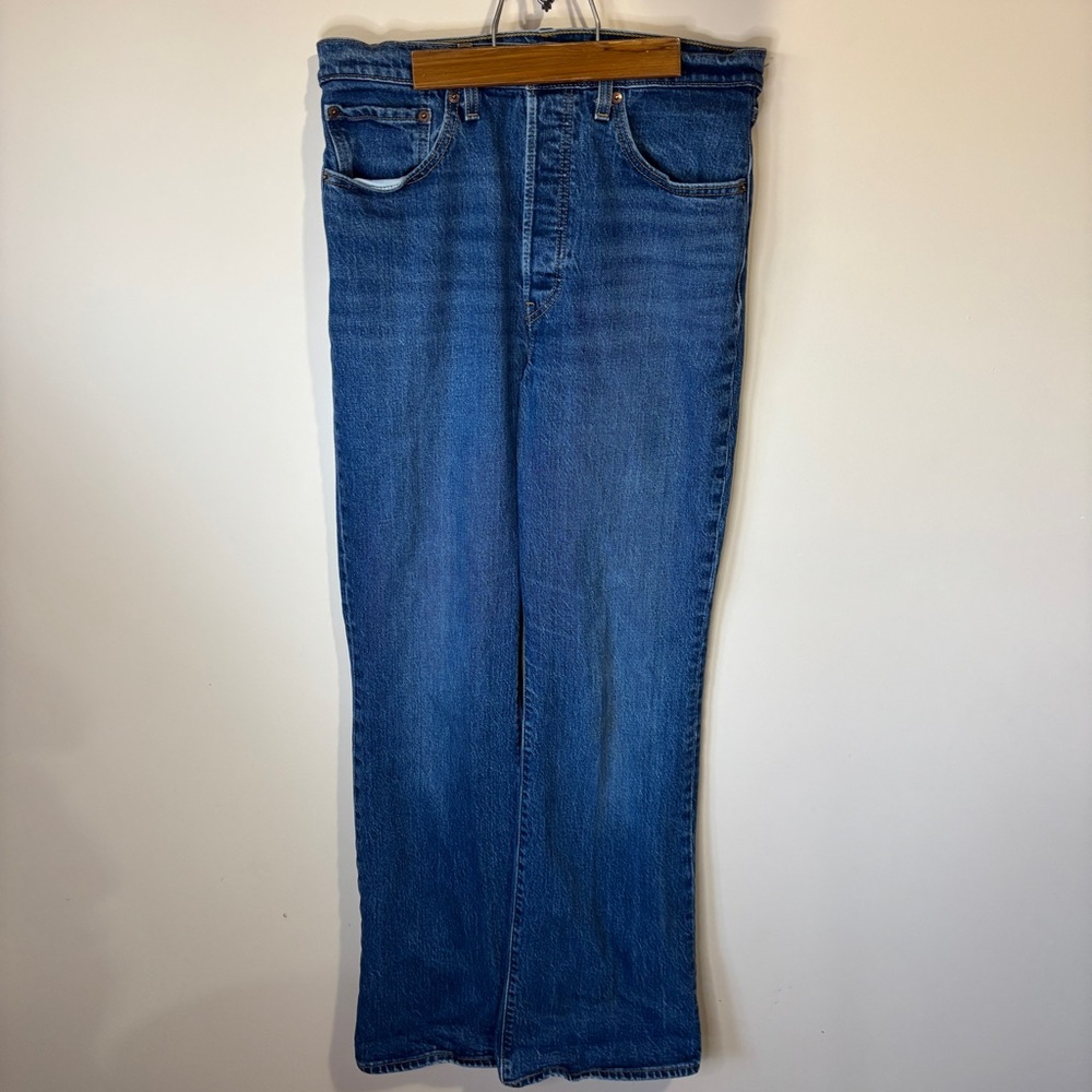 Levi’s Premium Ribcage Bootcut